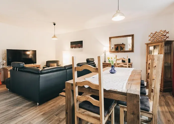 Daire Ferienwohnungen Koenigstein